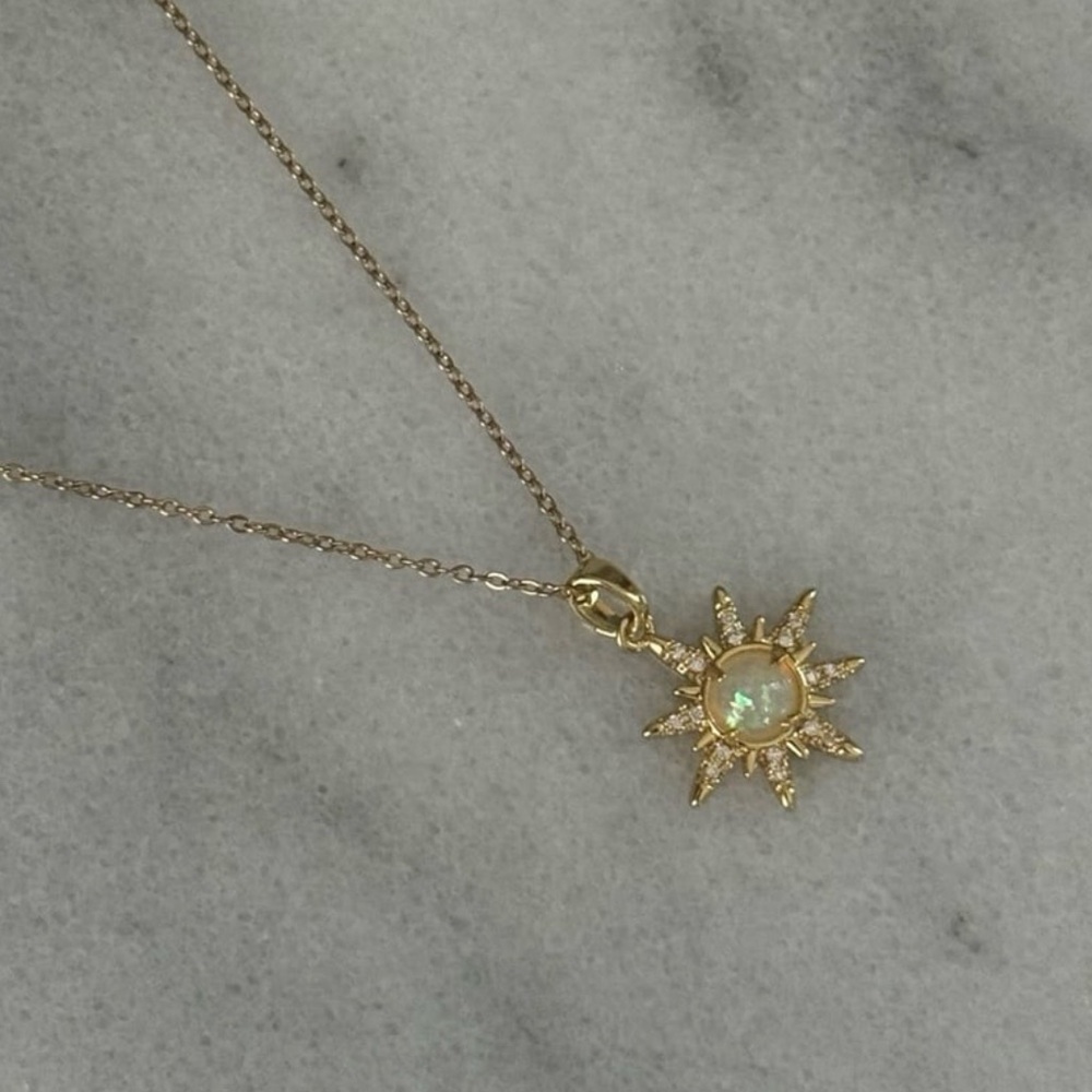 Sun Beam Crystal Charm Pendant Necklace 

Brand New